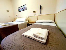 Lively Hotel