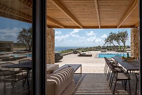 Phaos at Cellaria Estate