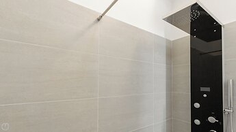 Italianway - Garibaldi 104 B