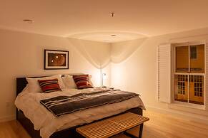 B2 Lofts