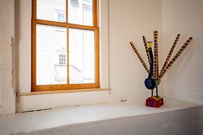 B2 Lofts