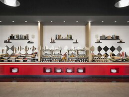ibis Jeddah City Center