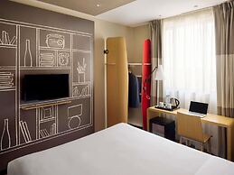 ibis Jeddah City Center