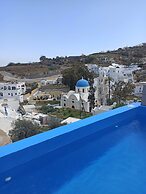Amphitrite Suites Santorini