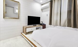 30 month HOTEL