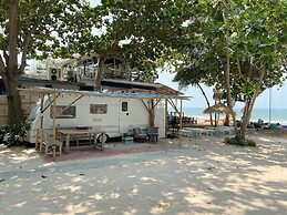 Beach House Camp