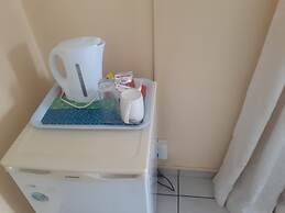 Hazelonz Guest House