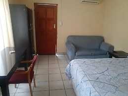 Hazelonz Guest House
