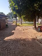 Hazelonz Guest House