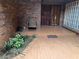 Hazelonz Guest House