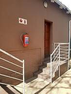 Hazelonz Guest House