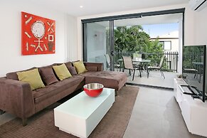 Back of the Block Bulimba