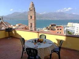 Sea View Appartment for 6 Person