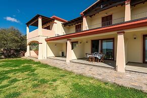 Modern Villa Chia With Stunning sea View