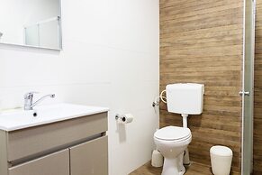 Modern Downtown 3BR by Ahlan Hospitality