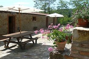 Rustic Tuscan Apartment