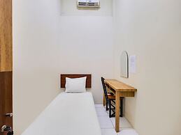 Hotel O Camel Residence