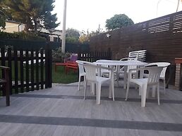 Trilocale In Villa Con Piscina - Clima E Wi-fi