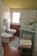 Very Cozy, Comfortable 