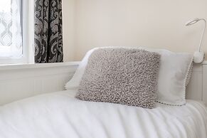 TH Serviced Apartment London