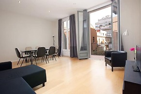 Modern Quiet Flat With A Large Balcony