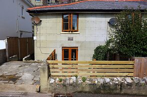Vectis Cottage