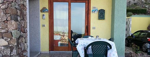 Apartment La Rocca in Lu Bagnu