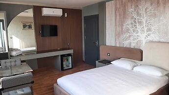 Cadde 7 Otel