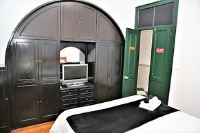 Ema Guest House