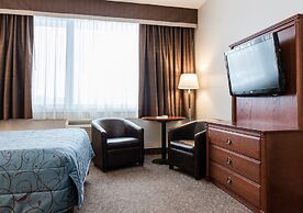 Adam's Airport Inn