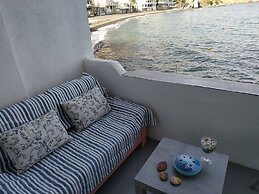 Lovely House On The Beach