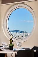 Glamour Rooftop Apartment near Athens
