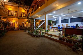 Arugambay Resort