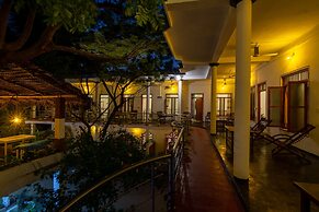 Arugambay Resort