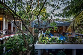 Arugambay Resort