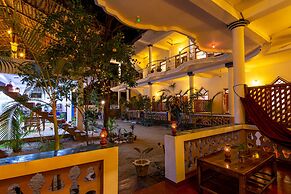 Arugambay Resort
