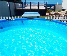 Escuela de Surf y Hostel Baldaio