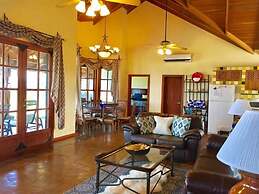Casita Cole