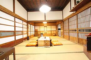 Fuji Sakura House