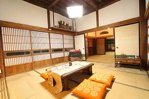 Fuji Sakura House