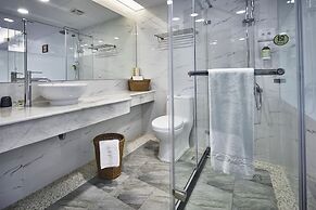 Menippe Hotel