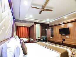 Hotel Vishnu Empire