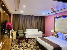 Hotel Vishnu Empire
