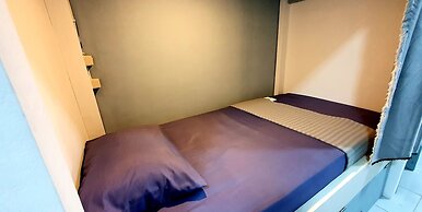 Tiny Room Hostel