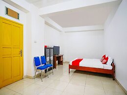 OYO Life 2820 Hotel Perdana Syariah