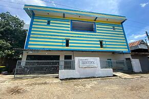 Hotel O RF Homestay