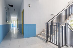 Hotel O RF Homestay