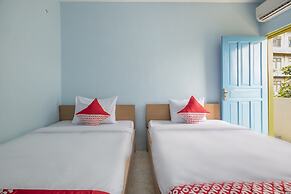 Hotel O RF Homestay
