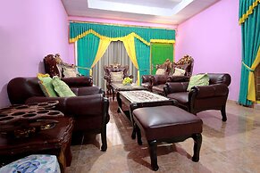 OYO 2838 Hotel Ayu