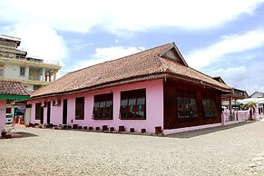 OYO 2838 Hotel Ayu